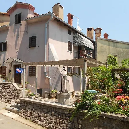 Kuca Na Sterne Guest house Lovran