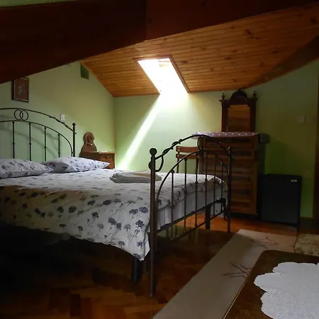 Gasthuis Kuca Na Sterne Lovran