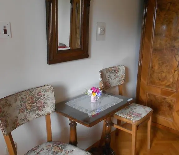 Kuca Na Sterne 3* Laurana