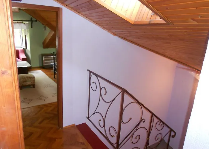 Kuca Na Sterne Pensjonat Lovran
