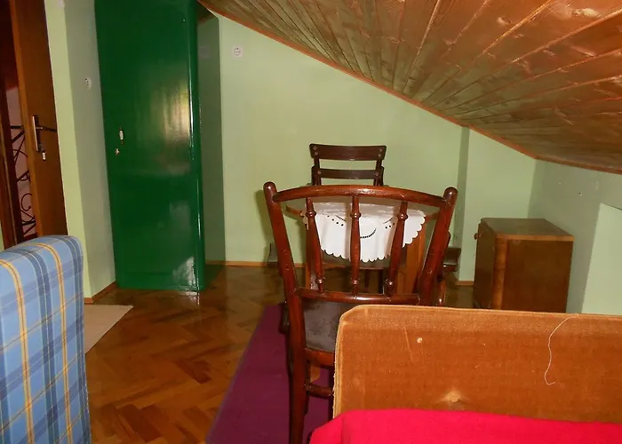 Kuca Na Sterne Laurana